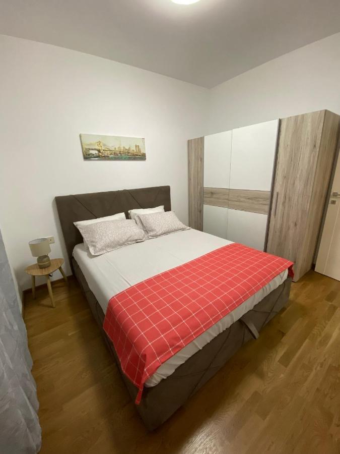 Habanera Appartement Podgorica Buitenkant foto